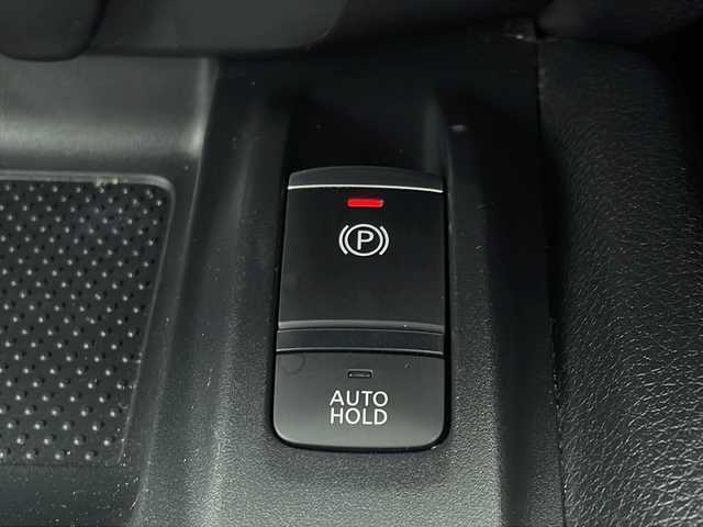 日産 エクストレイル オーテック iパッケージ 福岡県 2020(令2)年 5.6万km ダイヤモンドブラック 純正９インチナビ/全周囲カメラ/Bluetooth/ＣＤ／ＤＶＤ再生機能有/フルセグＴＶ/デジタルインナーミラー/プロパイロット/パワーバックドア/ＥＴＣ/純正アルミホイール/サイドバイザー/LEDヘッドライト/コーナーセンサー