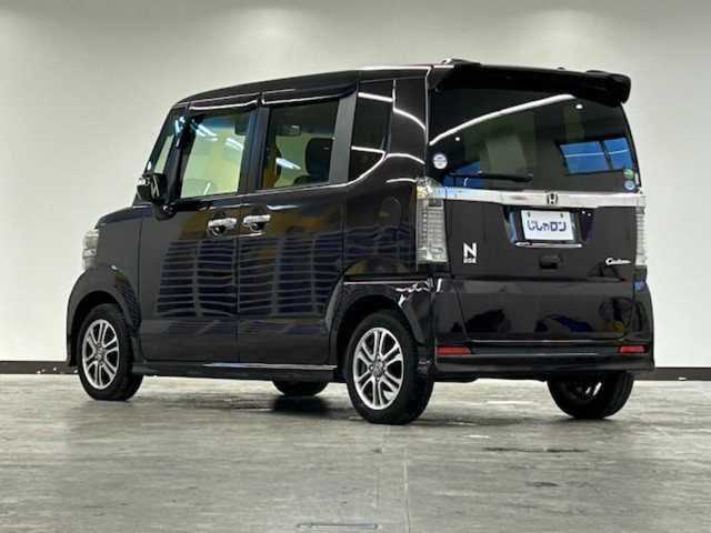 ホンダ Ｎ ＢＯＸ カスタム G Lパッケージ 静岡県 2017(平29)年 6.5万km プレミアムベルベットパープル・パール 純正ナビ/バックモニター/シティブレーキアクティブシステム/パワースライドドア/ＥＴＣ/横滑り抑制機能/ＥＣＯＮモード/ステアリングリモコン/オートエアコン/サイドアンダーミラー/スマートキー