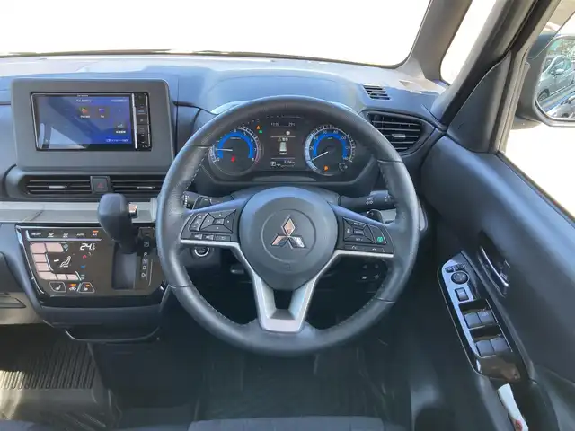 三菱 デリカミニ T プレミアム 鳥取県 2024(令6)年 0.9万km アメジストブラック ４WD・ターボ車/社外ナビ/フルセグ/DVD/CD/BT/ETC/アラウンドビューモニター/デジタルルームミラー/衝突軽減ブレーキ/マイパイロット/両側パワースライドドア/前席シートヒーター/ハーフレザーシート/LEDヘットライト/フォグライト/純正15インチアルミホイール/ルーフスポイラー/電動パーキングブレーキ/プッシュエンジンスタート/アイドリングストップ/フロアマット・バイザー