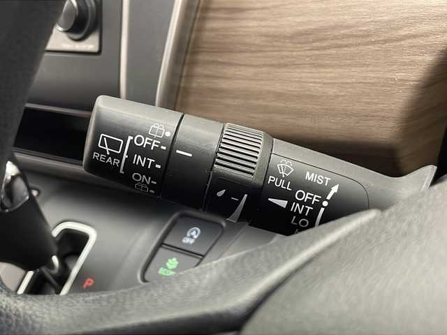 ホンダ フリード G ホンダセンシング 宮崎県 2021(令3)年 1.3万km クリスタルブラックパール 禁煙車/ホンダセンシング/純正ディスプレイオーディオTV/（Gathers/WX-211C/CD/FMAM/ワンセグTV)/純正バックカメラ/純正ビルトインETC/純正LEDオートライト/純正フロアマット/両側電動スライドドア/アダプティブクルーズコントロール/レーンディパーチャーアラート/オートエアコン/ハーフシェイドガラス/スマートキー/プッシュエンジンスタート/スペアキー/新車時保証書/取扱い説明書