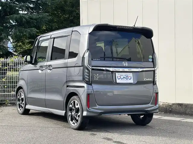 ホンダ Ｎ ＢＯＸ カスタム SSブラックSパッケージ 福島県 2017(平29)年 8.4万km クリスタルブラックパール (株)IDOMが運営する【じしゃロン福島店】の自社ローン専用車両になります。こちらは現金またはオートローンご利用時の価格です。自社ローンご希望の方は別途その旨お申付け下さい/純正ナビ/バックカメラ/ドアバイザー/シートヒーター/ステアリングリモコン/両側パワースライドドア/ETC/フォグランプ