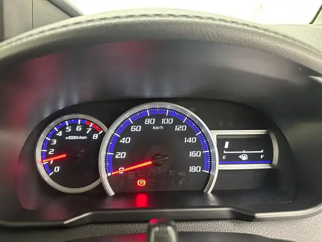 トヨタ タンク カスタムG－T 兵庫県 2019(令1)年 3.6万km シルバー トヨタセーフティセンス/純正SDナビ＆フルセグTV/（CD＆DVD＆SD＆BT）/バックカメラ/両側パワースライドドア/ビルトインETC/社外ドライブレコーダー/オートライト＆ハイビーム/LEDライト/スマートキー/プッシュスタート/コーナーセンサー/ドアバイザー/フロアマット/Wエアバック/スペアキー有り