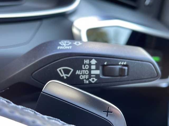 アウディ アウディ Ａ７ SB 40TDIクワトロ Sライン 京都府 2021(令3)年 4万km グレイシアホワイトメタリック 純正ナビ/フルセグTV/Bluetooth/全周囲カメラ/Bカメラ/イージークローザー/前席メモリ付パワーシート/全席シートヒーター/バーチャルコックピット＋/アンビエントライト/レーザーライト/Slineパッケージ/・スポーツサスペンション/・アウディサイドアシスト/・アウディプレセンスリヤ/・S line エクステリア/・デコラティブパネル マットブラッシュトアルミニウム/・マルチカラーアンビエントライティング/・マトリクスLEDヘッドライト　ダイナミックインディケーター付/・LEDリヤコンビネーションランプ