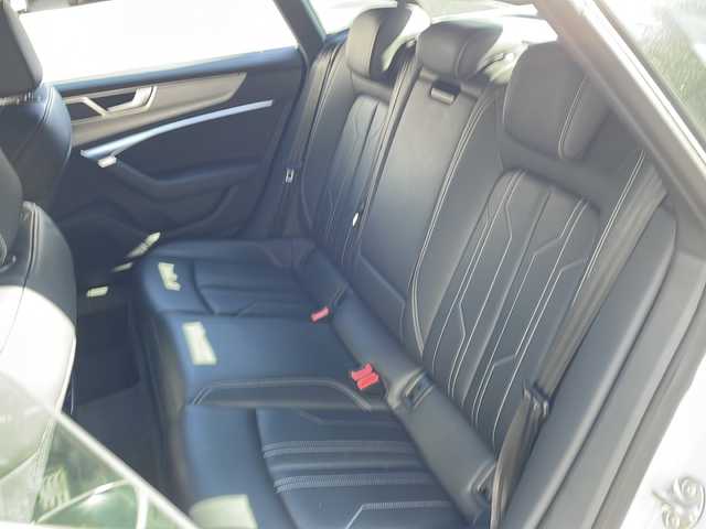 アウディ アウディ Ａ７ SB 40TDIクワトロ Sライン 京都府 2021(令3)年 4万km グレイシアホワイトメタリック 純正ナビ/フルセグTV/Bluetooth/全周囲カメラ/Bカメラ/イージークローザー/前席メモリ付パワーシート/全席シートヒーター/バーチャルコックピット＋/アンビエントライト/レーザーライト/Slineパッケージ/・スポーツサスペンション/・アウディサイドアシスト/・アウディプレセンスリヤ/・S line エクステリア/・デコラティブパネル マットブラッシュトアルミニウム/・マルチカラーアンビエントライティング/・マトリクスLEDヘッドライト　ダイナミックインディケーター付/・LEDリヤコンビネーションランプ