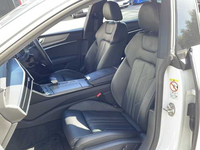 アウディ アウディ Ａ７ SB 40TDIクワトロ Sライン 京都府 2021(令3)年 4万km グレイシアホワイトメタリック 純正ナビ/フルセグTV/Bluetooth/全周囲カメラ/Bカメラ/イージークローザー/前席メモリ付パワーシート/全席シートヒーター/バーチャルコックピット＋/アンビエントライト/レーザーライト/Slineパッケージ/・スポーツサスペンション/・アウディサイドアシスト/・アウディプレセンスリヤ/・S line エクステリア/・デコラティブパネル マットブラッシュトアルミニウム/・マルチカラーアンビエントライティング/・マトリクスLEDヘッドライト　ダイナミックインディケーター付/・LEDリヤコンビネーションランプ