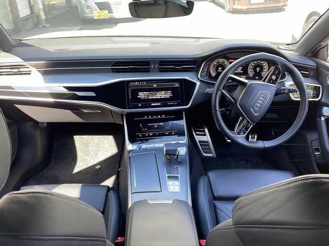 アウディ アウディ Ａ７ SB 40TDIクワトロ Sライン 京都府 2021(令3)年 4万km グレイシアホワイトメタリック 純正ナビ/フルセグTV/Bluetooth/全周囲カメラ/Bカメラ/イージークローザー/前席メモリ付パワーシート/全席シートヒーター/バーチャルコックピット＋/アンビエントライト/レーザーライト/Slineパッケージ/・スポーツサスペンション/・アウディサイドアシスト/・アウディプレセンスリヤ/・S line エクステリア/・デコラティブパネル マットブラッシュトアルミニウム/・マルチカラーアンビエントライティング/・マトリクスLEDヘッドライト　ダイナミックインディケーター付/・LEDリヤコンビネーションランプ