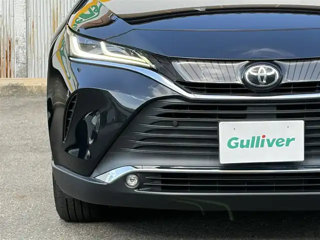 トヨタ ハリアー Z 三重県 2020(令2)年 7.2万km プレシャスブラックパール ワンオーナー/JBLサウンド/トヨタセーフティセンス/　・プリクラッシュセーフティ/　・レーントレーシングアシスト/　・ロードサインアシスト/　・ブラインドスポットモニター/　・クリアランスソナー/　・パーキングサポートブレーキ/　・レーダーグルーズコントロール/　・リアクロストラフィックアラート/　・ドライブモードセレクトスイッチ/メーカーナビ/　・ApppleCarPlay/　・AndroidAuto/　・Bluetooth/　・MiraCast/　・フルセグTV/　・AUX/純正デジタルインナーミラー（録画機能付き）/パワーバックドア/バックガイドモニター/スマートキー/プッシュスタート/オートマチックハイビーム/オートライト/LEDヘッドライト/LEDフォグライト/ハーブレザーシート/D席パワーシート/革巻きステアリング/ステアリングスイッチ/置くだけ充電/ビルトインETC2.0/オートリトラクタブルミラー/ウィンカーミラー/電子パーキングブレーキ/オートブレーキホールド/純正フロアマット/リア席充電用USBポートx２/スペアタイヤ/横滑り防止機能/サイド/カーテン/ニーエアバック