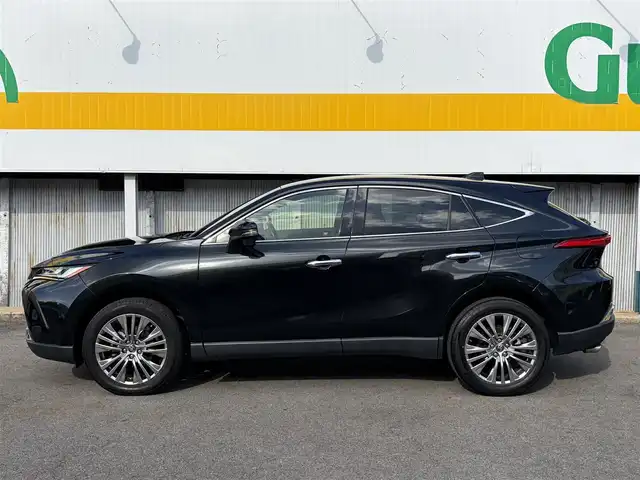トヨタ ハリアー Z 三重県 2020(令2)年 7.2万km プレシャスブラックパール ワンオーナー/JBLサウンド/トヨタセーフティセンス/　・プリクラッシュセーフティ/　・レーントレーシングアシスト/　・ロードサインアシスト/　・ブラインドスポットモニター/　・クリアランスソナー/　・パーキングサポートブレーキ/　・レーダーグルーズコントロール/　・リアクロストラフィックアラート/　・ドライブモードセレクトスイッチ/メーカーナビ/　・ApppleCarPlay/　・AndroidAuto/　・Bluetooth/　・MiraCast/　・フルセグTV/　・AUX/純正デジタルインナーミラー（録画機能付き）/パワーバックドア/バックガイドモニター/スマートキー/プッシュスタート/オートマチックハイビーム/オートライト/LEDヘッドライト/LEDフォグライト/ハーブレザーシート/D席パワーシート/革巻きステアリング/ステアリングスイッチ/置くだけ充電/ビルトインETC2.0/オートリトラクタブルミラー/ウィンカーミラー/電子パーキングブレーキ/オートブレーキホールド/純正フロアマット/リア席充電用USBポートx２/スペアタイヤ/横滑り防止機能/サイド/カーテン/ニーエアバック