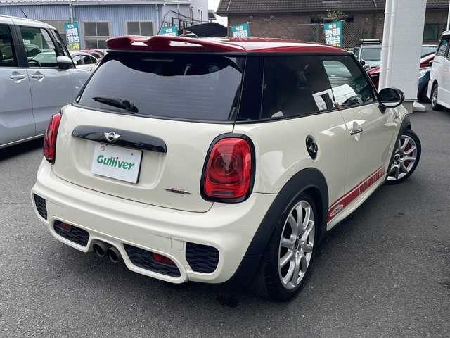 ＭＩＮＩ ミニ ジョンクーパーワークス 埼玉県 2016(平28)年 3.5万km ペッパー・ホワイト 純正ナビ/・AM/FM/BT/USB/ビルトインETC/LEDヘッドライト/パドルシフト/クルーズコントロール/プッシュスタート/保証書/取扱説明書