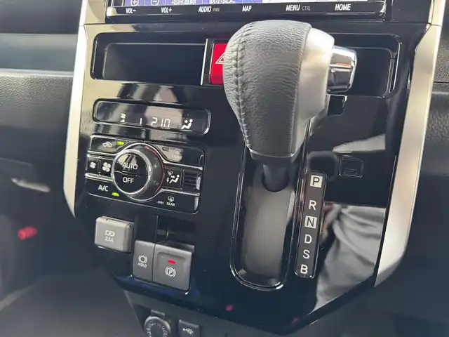 トヨタ ルーミー カスタムG 千葉県 2020(令2)年 4.5万km レーザーブルークリスタルシャイン ワンオーナー/純正ナビ（NSZT-Y68T）/フルセグTV/Bluetooth/全方位カメラ/バックカメラ/両側パワースライド/レーダークルーズコントロール/レーンキープアシスト/衝突軽減システム/コーナーセンサー/オートホールド/電動パーキング/LEDヘッドライト/オートライト/ステアリングスイッチ/純正14インチAW/ビルトインETC/前後ドライブレコーダー/プッシュスタート/スマートキー/純正フロアマット/純正ドアバイザー/アイドリングストップ/横滑り防止装置/ABS/盗難防止装置/保証書/取扱説明書