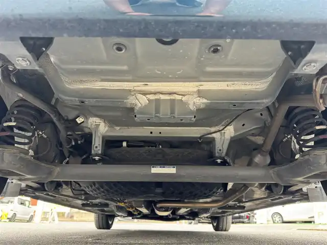 トヨタ ルーミー カスタムG 千葉県 2020(令2)年 4.5万km レーザーブルークリスタルシャイン ワンオーナー/純正ナビ（NSZT-Y68T）/フルセグTV/Bluetooth/全方位カメラ/バックカメラ/両側パワースライド/レーダークルーズコントロール/レーンキープアシスト/衝突軽減システム/コーナーセンサー/オートホールド/電動パーキング/LEDヘッドライト/オートライト/ステアリングスイッチ/純正14インチAW/ビルトインETC/前後ドライブレコーダー/プッシュスタート/スマートキー/純正フロアマット/純正ドアバイザー/アイドリングストップ/横滑り防止装置/ABS/盗難防止装置/保証書/取扱説明書