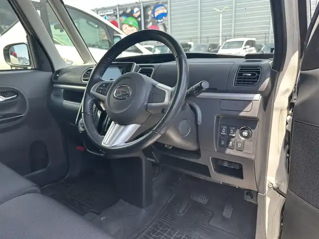 ダイハツ タント カスタム RS SA 滋賀県 2014(平26)年 8.6万km パールホワイトⅢ 禁煙車/純正8型メモリーナビ/・CD/DVD/フルセグ/Bluetooth/バックカメラ/両側自動スライドドア/純正LEDヘッドライト/ステアリングスイッチ/純正１５AW/横滑り防止/衝突軽減ブレーキ/オートライト/ETC/プッシュスタート/スマートキー