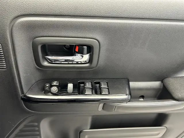 スズキ スペーシア カスタム HYBRID XS ターボ 鹿児島県 2018(平30)年 3.3万km ブルーイッシュブラックパール3 禁煙車　/純正ナビ　/Ｂｌｕｅｔｏｏｔｈ　/フルセグＴＶ　/ＴＶキャンセラー/バック・サイドカメラ　/両側パワスラ　/社外ＥＴＣ　/スマートキー　/クルコン　/後席サーキュレーター　/オートマチックハイビーム　/ロール式サンシェード　/電格ミラー/フロントフォグ/純正ドアバイザー/純正アルミ/純正フロアマット/カーテンエアバッグ