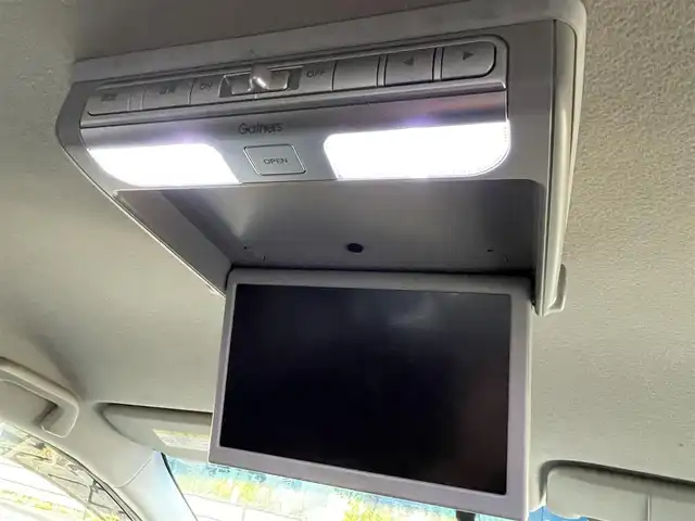 ホンダ フリード ハイブリット ジャストセレクション 福岡県 2013(平25)年 9.6万km ホワイトオーキッドパール (株)IDOMが運営する【じしゃロン八幡西店】の自社ローン専用車両になります。こちらは現金またはオートローンご利用時の価格です。自社ローンご希望の方は別途その旨お申付け下さい/純正ナビ(VXM-145VFi)/【Bluetooth・CD・DVD・TV】/バックカメラ/純正フリップダウンモニター/ETC/クルーズコントロール/両側パワースライドドア/スマートキー/オートライト/ステアリングスイッチ