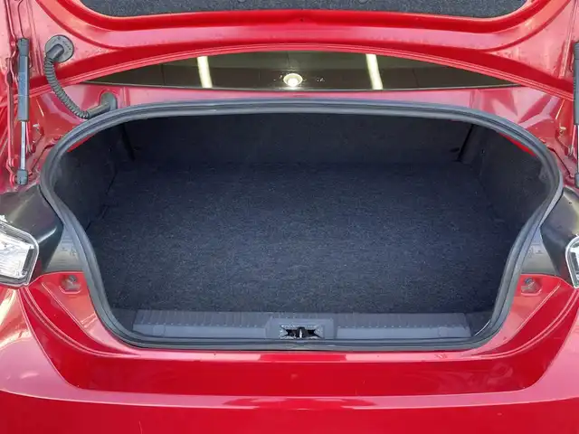 トヨタ ８６ GT 熊本県 2012(平24)年 10.3万km ライトニングレッド (株)IDOMが運営する【じしゃロン熊本店】の自社ローン専用車両になります。/こちらは現金またはオートローンご利用時の価格です。自社ローンご希望の方は別途その旨お申付け下さい/純正ナビ（ＣＤ　ＤＶＤ　ＳＤ　ワンセグＴＶ　ＢＴ）　/バックカメラ　/ＥＴＣ　/パドルシフト　/ＨＩＤヘッドライト　/Ｗ＋サイドエアバッグ　/カーテンエアバッグ　/プッシュスタート　/スマートキー　/電動格納ミラー