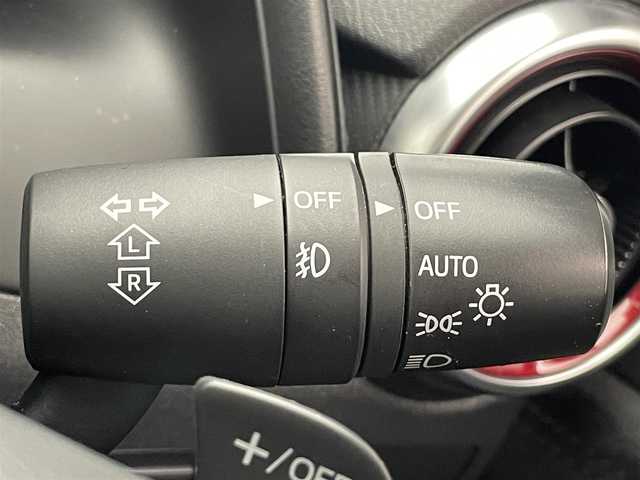 マツダ ＣＸ－３ XD Lパッケージ 愛知県 2018(平30)年 6.4万km スノーフレイクホワイトパールマイカ 純正ナビ　フルセグＴＶ　Ｂｌｕｅｔｏｏｔｈ　全方位カメラ　白革シート　シートヒーター　ステアリングヒーター　ＨＵＤ　ＢＳＭ　衝突軽減装置　追従クルコン　電動パーキングブレーキ　コーナーセンサー　ドラレコ　LEDライト　オートホールド　TVキャンセラー　禁煙車