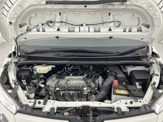 トヨタ ヴォクシー ZS 煌Ⅲ 愛知県 2021(令3)年 3.2万km ホワイトパールクリスタルシャイン 特別仕様車/純正１０インチＳＤナビ(NSZN-Z68T)/（フルセグTV/CD/ＤＶＤ/Ｂｌｕｅｔｏｏｔｈ）　/フリップダウンモニター　/両側パワースライドドア　/トヨタセーフティセンス/・レーンキープアシスト　/・クルーズコントロール　/・オートマチックハイビーム/・誤発進抑制機能/ＥＴＣ　/ドライブレコーダー/LEDヘッドライト/フォグランプ/オートライト/横滑り防止装置/純正１６インチアルミホイール/バックカメラ