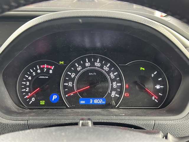 トヨタ ヴォクシー ZS 煌Ⅲ 愛知県 2021(令3)年 3.2万km ホワイトパールクリスタルシャイン 特別仕様車/純正１０インチＳＤナビ(NSZN-Z68T)/（フルセグTV/CD/ＤＶＤ/Ｂｌｕｅｔｏｏｔｈ）　/フリップダウンモニター　/両側パワースライドドア　/トヨタセーフティセンス/・レーンキープアシスト　/・クルーズコントロール　/・オートマチックハイビーム/・誤発進抑制機能/ＥＴＣ　/ドライブレコーダー/LEDヘッドライト/フォグランプ/オートライト/横滑り防止装置/純正１６インチアルミホイール/バックカメラ