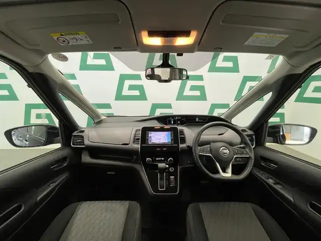 日産 セレナ ハイウェイスター V 鹿児島県 2020(令2)年 5.9万km ダイヤモンドブラック 禁煙/純正ナビ（CD/DVD/Bluetooth/フルセグTV）/バックカメラ　/プロパイロット/追従クルーズコントロール　/衝突軽減ブレーキ　/前後コーナーセンサー/レーンキープアシスト/横滑り防止　/両側パワースライドドア　/電動パーキングブレーキ　/前方ドライブレコーダー　/ＥＴＣ　/革巻きステアリング　/純正アルミホイール/純正フロアマット