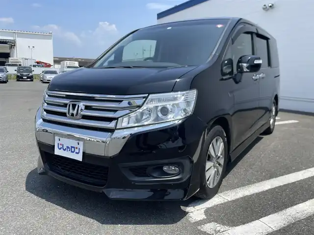 ホンダ ステップワゴン スパーダ Z インターナビセレ 熊本県 2013(平25)年 9万km プレミアムスパークルブラックパール (株)IDOMが運営する【じしゃロン熊本店】の自社ローン専用車両になりますこちらは現金またはオートローンご利用時の価格です。自社ローンご希望の方は別途その旨お申付け下さい/純正HDDナビ【9NW3】/　（ワンセグTV・DVD・CD・USB・AM/FM）/ビルトインETC/バックカメラ/アイドリングストップ/横滑り防止装置/オートライト/パドルシフト/電動格納ウィンカーミラー/ISOFIX/ドアバイザー/純正フロアマット/純正16インチアルミホイール/純正HIDヘッドライト
