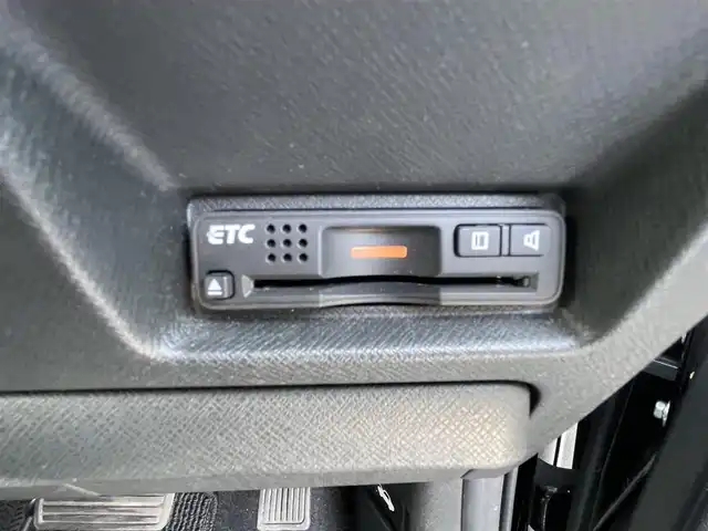 ホンダ ステップワゴン スパーダ Z インターナビセレ 熊本県 2013(平25)年 9万km プレミアムスパークルブラックパール (株)IDOMが運営する【じしゃロン熊本店】の自社ローン専用車両になりますこちらは現金またはオートローンご利用時の価格です。自社ローンご希望の方は別途その旨お申付け下さい/純正HDDナビ【9NW3】/　（ワンセグTV・DVD・CD・USB・AM/FM）/ビルトインETC/バックカメラ/アイドリングストップ/横滑り防止装置/オートライト/パドルシフト/電動格納ウィンカーミラー/ISOFIX/ドアバイザー/純正フロアマット/純正16インチアルミホイール/純正HIDヘッドライト