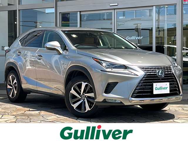 レクサス ＮＸ 300h Iパッケージ 静岡県 2017(平29)年 5.3万km ソニックチタニウム サンルーフ/ベージュ革シート/純正ナビ/フルセグTV /バックカメラ/スマートキー/プッシュスタート/ETC/三眼LEDヘッドライト/パワーシート/シートヒーター/パワーバックドア/クリアランスソナー/レーダークルーズコントロール/衝突軽減ブレーキ/レーンキープアシスト/オートハイビーム/ドライブレコーダー