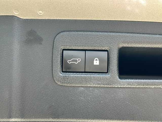 レクサス ＮＸ 300h Iパッケージ 静岡県 2017(平29)年 5.3万km ソニックチタニウム サンルーフ/ベージュ革シート/純正ナビ/フルセグTV /バックカメラ/スマートキー/プッシュスタート/ETC/三眼LEDヘッドライト/パワーシート/シートヒーター/パワーバックドア/クリアランスソナー/レーダークルーズコントロール/衝突軽減ブレーキ/レーンキープアシスト/オートハイビーム/ドライブレコーダー