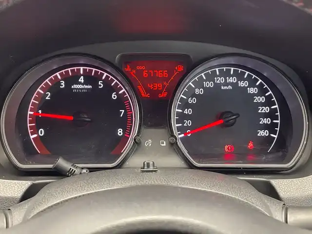日産 ノート ニスモS 栃木県 2016(平28)年 6.8万km スーパーブラック 社外ナビ/（CD/DVD/SD/Bluetooth/フルセグテレビ）/バックカメラ/ドアバイザー/ETC/ドライブレコーダー/オートライト/LEDヘッドライト/スマートキー/プッシュスタート/電動格納ミラー/BBSアルミホイール/純正フロアマット