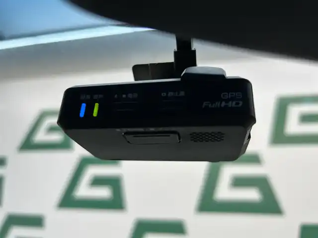 日産 エルグランド 250HWS S アーバンクロム 鹿児島県 2018(平30)年 7.7万km ファントムブラック 純正ナビ　/フルセグＴＶ/Ｂｌｕｅｔｏｏｔｈ　/バックカメラ　/前方ドラレコ　/両側パワスラ　/ＬＥＤヘッドライト　/フリップダウンモニター　/ロール式サンシェード　/カーテンエアバッグ　/スマートキー　/ハーフレザーシート/Pスタート/オットマン/革巻きステアリング/電格ミラー/フロントフォグランプ　/純正ドアバイザー