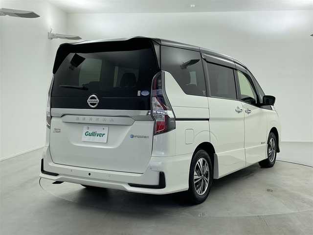 日産 セレナ e－パワー ハイウェイスター V 福井県 2021(令3)年 5.2万km ブリリアントホワイトパール 2トーン 10インチナビ/CD/DVD/BT/フルセグTV/全方位カメラ/両側パワースライドドア/プロパイロット/デジタルインナーミラー/BSM/エマージェンシーブレーキ/車線逸脱