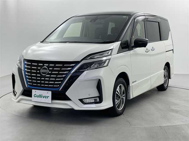 日産 セレナ e－パワー ハイウェイスター V 福井県 2021(令3)年 5.2万km ブリリアントホワイトパール 2トーン 10インチナビ/CD/DVD/BT/フルセグTV/全方位カメラ/両側パワースライドドア/プロパイロット/デジタルインナーミラー/BSM/エマージェンシーブレーキ/車線逸脱