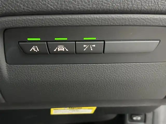 ＢＭＷ ３２０ｄ ツーリング Mスポーツ 福島県 2016(平28)年 8.7万km アルピンホワイトⅢ 登録時走行距離　　　８６２３８ｋｍ/ワンオーナー/メーカーナビ/【CD/DVD/BT/AM/FM】/クルコン/パドルシフト/フロアマット/MTモード付AT/プッシュスタート/アイドリングストップ/シートヒーター/ETC/レザーシート/オートライト/衝突被害/車両脱線/横滑り防止/革巻きステアリング/ルーフレール/LEDヘッドライト/フォグランプ/電動格納ミラー/ウィンカーミラー/パワーバックドア