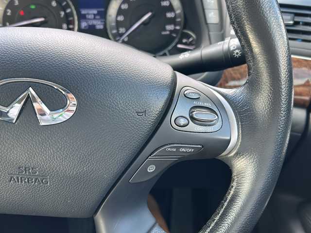 日産 フーガ 370GT 岐阜県 2016(平28)年 12.8万km ブリリアントシルバー 純正ナビ/フルセグテレビ/AM/FM/DISC/BOSEスピーカー/ビルトインETC/バックカメラ/アラウンドビューモニター/クルコン/スマートキー/プッシュスタート/横滑り防止装置/スマートブレーキサポート/後退時衝突防止支援システム/パワーシート(D/N)/シートポジションメモリー/純正マット/エンジンスターター