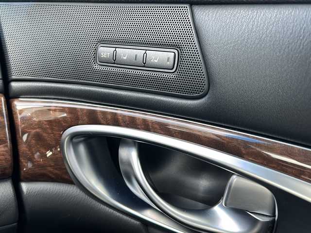 日産 フーガ 370GT 岐阜県 2016(平28)年 12.8万km ブリリアントシルバー 純正ナビ/フルセグテレビ/AM/FM/DISC/BOSEスピーカー/ビルトインETC/バックカメラ/アラウンドビューモニター/クルコン/スマートキー/プッシュスタート/横滑り防止装置/スマートブレーキサポート/後退時衝突防止支援システム/パワーシート(D/N)/シートポジションメモリー/純正マット/エンジンスターター