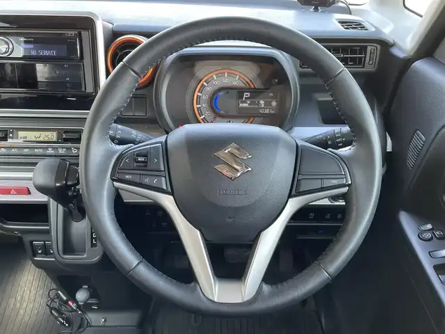 スズキ スペーシア ギア HYBRID XZ 青森県 2019(平31)年 4.1万km オフブルーメタリック/ガンメタリック2トーンルーフ ワンオーナー/４ＷＤ/社外オーディオ/両側パワースライドドア/パーキングセンサー/車線逸脱防止/衝突軽減ブレーキ/横滑り防止/純正ＬＥＤヘッドライト/フォグランプ/シートヒーター/アイドリングストップ/ＥＴＣ/取扱説明書/保証書