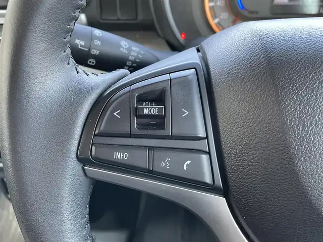 スズキ スペーシア ギア HYBRID XZ 青森県 2019(平31)年 4.1万km オフブルーメタリック/ガンメタリック2トーンルーフ ワンオーナー/４ＷＤ/社外オーディオ/両側パワースライドドア/パーキングセンサー/車線逸脱防止/衝突軽減ブレーキ/横滑り防止/純正ＬＥＤヘッドライト/フォグランプ/シートヒーター/アイドリングストップ/ＥＴＣ/取扱説明書/保証書