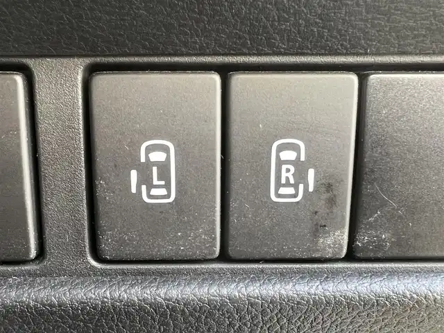 スズキ スペーシア ギア HYBRID XZ 秋田県 2019(平31)年 4.1万km オフブルーメタリック/ガンメタリック2トーンルーフ ４WD/衝突軽減システム/LEDヘッドライト/両側パワースライドドア/社外カーオーディオ（CD/BT/AM/FM）/スマートキー/アイドリングストップ/プッシュスタート/レーンキープアシスト/オートマチックハイビーム/コーナーセンサー/ステアリングスイッチ/前席シートヒーター/ビルトインETC/ドライブレコーダー/ルーフレール/ルーフキャリア/純正フロアマット/社外ドアバイザー/オートライト/オートエアコン/パワーステアリング/パワーウィンドウ/横滑り防止/盗難防止装置/寒冷地仕様/電動格納ウィンカーミラー