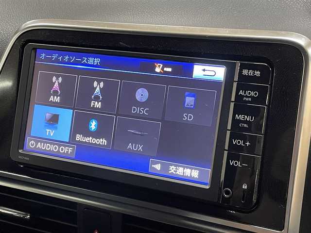 トヨタ シエンタ G 道央・札幌 2016(平28)年 8.2万km エアーイエロー 4WD/寒冷地仕様/両側パワースライドドア/純正SDナビ/・ワンセグTV/CD/DVD/BT/SD/バックカメラ/社外エンジンスターター/横滑り防止装置/3列シート/純正フロアマット/純正ドアバイザー/プッシュスタート/スマートキーx2/ウインカーミラー/社外15インチAW/社外AW付きサマータイヤ積込/・185/60R15 ’23製 6mm/取扱説明書/ナビ取扱説明書
