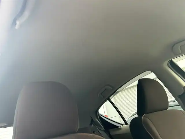 トヨタ アクア G 香川県 2013(平25)年 8.6万km ブラックマイカ 純正SDナビ/CD/Bluetooth/フルセグ/バックカメラ/純正15インチアルミ/スマートキー/プッシュスタート/LEDヘッドライト/前席シートヒーター/純正マット/ETC