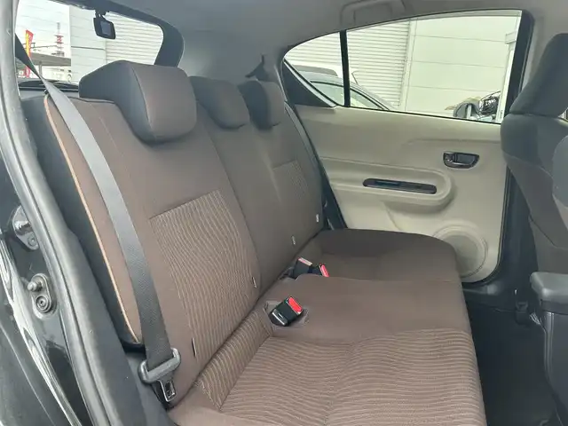 トヨタ アクア G 香川県 2013(平25)年 8.6万km ブラックマイカ 純正SDナビ/CD/Bluetooth/フルセグ/バックカメラ/純正15インチアルミ/スマートキー/プッシュスタート/LEDヘッドライト/前席シートヒーター/純正マット/ETC