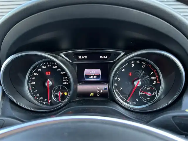 メルセデス・ベンツ ＣＬＡ１８０ Sブレイク　スポーツ 宮崎県 2017(平29)年 4.5万km コスモスブラック 純正HDDナビゲーション/・フルセグTV/・CD/・DVD/・Bluetooth/・AM FM/バックカメラ/・コーナーセンサー/アクティブクルーズコントロール/・レーンキープ/パワーバックドア/ブラインドスポットモニター/衝突軽減/ETC/純正LEDヘッドライト/・オートライト/純正フロアマット/純正アルミホイール18インチ/ハーフレザーシート/・DN席シートヒーター/・D席パワーシート/スマートキー/プッシュスタート/純正18インチAMGアルミホイール