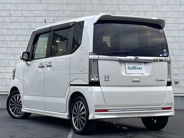 ホンダ Ｎ ＢＯＸ カスタム G ターボ Lパッケージ 長野県 2015(平27)年 7.1万km プレミアムホワイトパールⅡ ・純正7インチメモリーナビゲーション/CD DVD ワンセグTV Bluetooth/・バックカメラ/・ETC/・両側パワースライドドア/・パドルシフト/・クルーズコントロール/・純正15インチアルミホイール/・HIDヘッドライト/・オートライト/・ステアリングリモコン/・ウィンカーミラー/・電動格納ミラー/・スマートキー/・エンジンプッシュスタート/・ドアバイザー