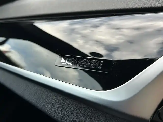 ＢＭＷ ５３０ｉ ED ミッション:インポッシブル 大阪府 2018(平30)年 7.3万km サファイアブラックP 純正HDDナビ/BT/CD/DVD/フルセグTV/USB/360度カメラ/Harman/kardonサラウンド・サウンド・システム/ヘッドアップディスプレイ/全席シートヒーター/D/N席パワーシート/パドルシフト/追従機能付きクルーズコントロール/レーンキープアシスト/前後コーナーセンサー/オートホールド/LEDヘッドライト/オートライト/フロントフォグランプ/純正19インチAW/スペアキー/ドライブレコーダー（WHSR-510）/ETC