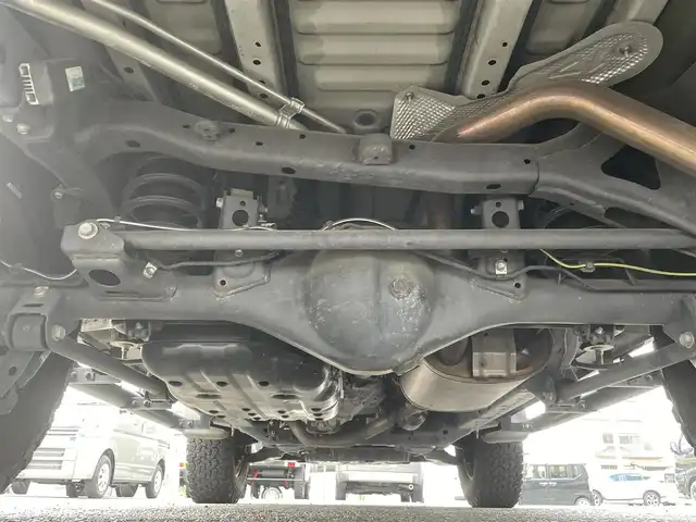 トヨタ ＦＪクルーザー 福島県 2016(平28)年 7.3万km ホワイト 切替4WD/ルーフキャリア/パーキングソナー/純正フロアマット/純正SDナビ/（CD／DVD／Bluetooth/バックカメラ/盗難防止/横滑り防止
