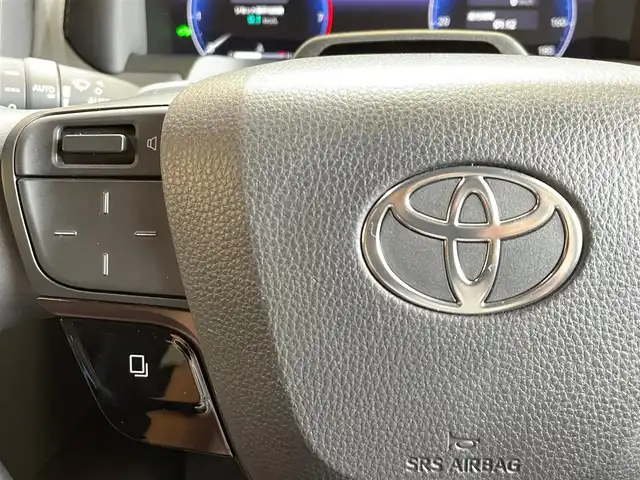 トヨタ アルファードハイブリット Z 岩手県 2023(令5)年 3.2万km プラチナホワイトパールマイカ ４WD/メーカーオプション（リモート機能付きアドバンストパーク/デジタルインナーミラー/ITS Connect/カラーヘッドアップディスプレイ/緊急操舵支援機能/フロントクロストラフィックアラート/レーンチェンジアシスト)/パノラミックビューモニター/三眼LEDヘッドランプ/デュアルパワースライドドア/パワーバックドア/トヨタセーフティセンス/プリクラッシュセーフティ/レーダークルーズコントロール/レーントレーシングアシスト/アダプティブハイビームアシスト/ロードサインアシスト/プロアクティブドライビングアシスト/ドアオープン制御付き安心降車アシスト/エグゼクティブパワーシート（ロングスライド/パワーオットマン/パワーリクライニング/シートヒーター/シートベンチレーション）/ステアリングヒーター/AC100V1500Wアクセサリーコンセント/置くだけ充電/ディスプレイオーディオ/（コネクティッドナビ/フルセグTV/USB/HDMI/Bluetooth/AppleCarPlay/AndroidAuto/ミラキャスト）/ETC2.0