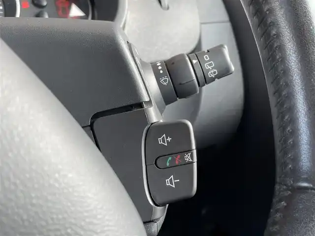 ルノー カングー ゼン 愛知県 2019(令1)年 5.3万km マロンショコラM 社外ナビ/フルセグTV/バックカメラ/CD/DVD再生/Bluetooth/エコモード/ヘッドライトレベライザー/アイドリングストップ/キーレス/両側スライドドア/純正フロアマット/電動格納ミラー/ドライブレコーダー/フォグライト