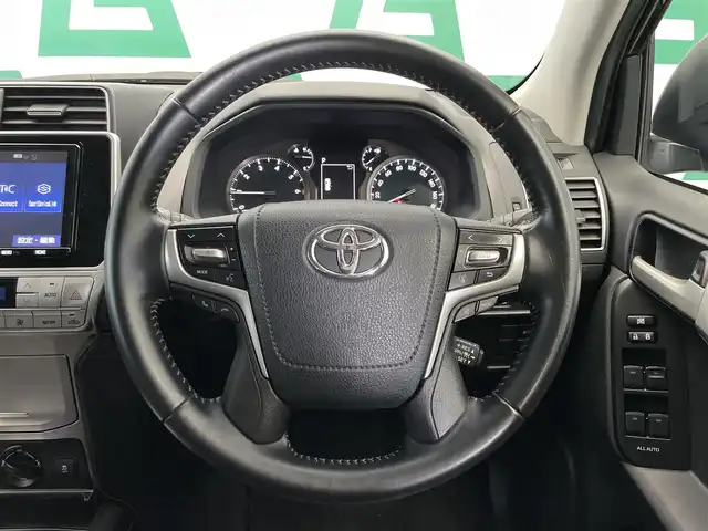 トヨタ ランドクルーザー プラド TX Lパッケージ 鹿児島県 2021(令3)年 4万km ブラック 禁煙　/純正ナビ（CD/DVD/Bluetooth/フルセグTV）　/サンルーフ　/トヨタセーフティセンス　/追従型クルーズコントロール　/前席パワーシート　/バックカメラ　/前席シートヒーター　/前席シートベンチレーション　/LEDヘッドライト　/オートライト/オートマチックハイビーム/前方ドライブレコーダー/ETC　/フロアマット/モデリスタアルミホイール
