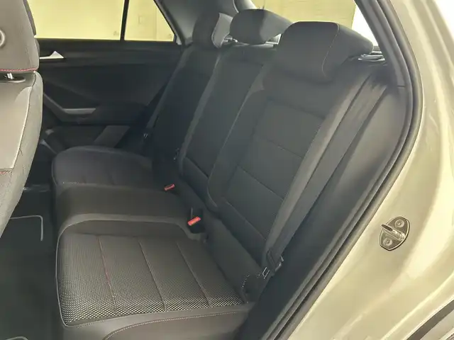 フォルクスワーゲン Ｔ－ロック TDI スポーツ 岐阜県 2021(令3)年 2.8万km ピュアホワイト Volkswagen純正インフォメイテントシステム/　SSDナビゲーション/　Bluetooth　Applecarplay　FM AM/Volkswagenオールインセーフティ/　プリクラッシュブレーキシステム/　ハイビームアシスト/　リアビューカメラ/　アダプティブクルーズコントロール/　トラフィックアラート/　レーンキープアシスト/　ブラインドスポットディティクション/　ポストコリジョンブレーキ/　エマージェンシーストップシグナル/LEDヘッドライト/ETC2.0車載器