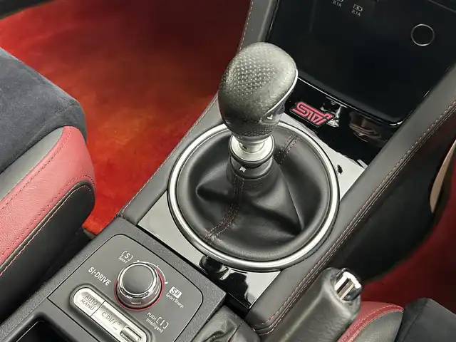 スバル ＷＲＸ ＳＴＩ STI タイプS 道央・札幌 2018(平30)年 6.4万km クリスタルブラックシリカ 後期E型/AWD/ドライバーズコントロールセンターデフ/クロスレシオ６速マニュアルミッション/ビルシュタインダンパー/bremboブレーキ/ドリルドブレーキ/STIスポイラー/blitzタワーバー/SI-DRIVE/アドバンスドセイフティパッケージ/スバルリヤビークルディテクション/ハイビームアシスト/ビークルダイナミクスコントロール/ヒルスタートアシスト/パワーシート/シートヒーター/RECARO製アルカンターラ本革シート/純正ナビ/（CD/DVD/フルセグ/USB/Bluetooth）/バック・サイド・フロントモニター/ETC/LEDヘッドランプ/18インチアルミホイール