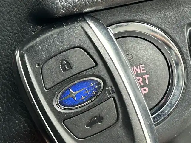スバル ＷＲＸ ＳＴＩ STI タイプS 道央・札幌 2018(平30)年 6.4万km クリスタルブラックシリカ 後期E型/AWD/ドライバーズコントロールセンターデフ/クロスレシオ６速マニュアルミッション/ビルシュタインダンパー/bremboブレーキ/ドリルドブレーキ/STIスポイラー/blitzタワーバー/SI-DRIVE/アドバンスドセイフティパッケージ/スバルリヤビークルディテクション/ハイビームアシスト/ビークルダイナミクスコントロール/ヒルスタートアシスト/パワーシート/シートヒーター/RECARO製アルカンターラ本革シート/純正ナビ/（CD/DVD/フルセグ/USB/Bluetooth）/バック・サイド・フロントモニター/ETC/LEDヘッドランプ/18インチアルミホイール